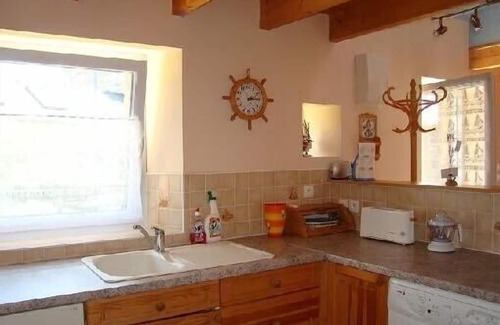 Ploudalmezeau Casa | A 1 km del mar, piscina cubierta climatizada para 5 personas, paseo marítimo gratuito.