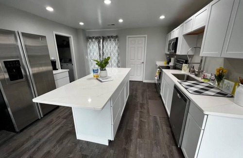 Mason Casa | 956 Olympia Drive Brand New Mason Home with Luxurious Finishes