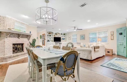 Fernandina Beach Casa | 96097 Piney Island - Cozy 3 BR Home - Perfect Family Place - Very Private