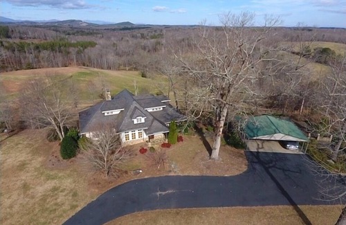 Landrum Otro | 97-acre Countryside Farmhouse with Office