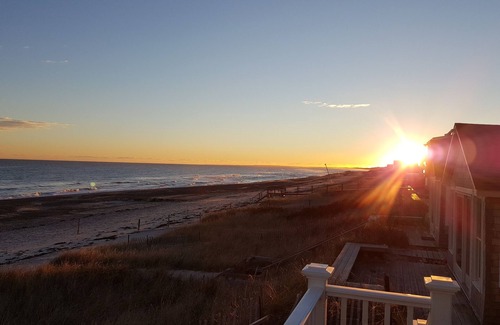 East Sandwich Cabaña | 99 N. Shore Blvd A - Just 1 cottage back from beach w. ocean & marsh views