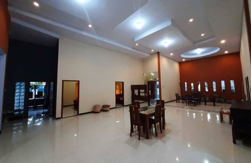 Kalipuro Cama Y Desayuno | 999 KHS 2 Homestay