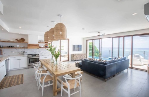 Punta Blanca Villa | Añoranza 4 BDRM | 2 Bedroom Villa + Casita 1 and Casita 2