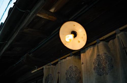 Higashikagawa Casa | A 270-year-old soy sauce maker and a 100-year-old house collaborate to create Kamebishi-tei