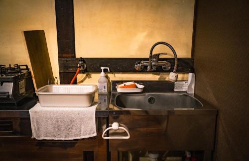 Higashikagawa Casa | A 270-year-old soy sauce maker and a 100-year-old house collaborate to create Kamebishi-tei