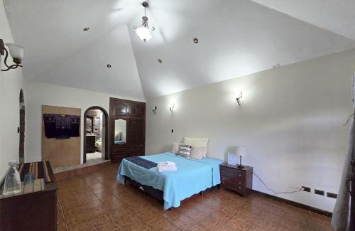 Zona 13 Casa | A 3 minutos del aeropuerto