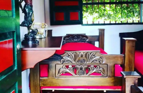 Montenegro Cabaña | A 5 minutos del Parque del Café. Casa tradicional con los mas bellos jardines