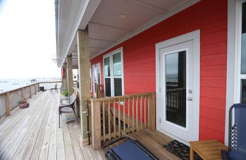 Grand Isle Casa | A-Bear's in Grand Isle, LA: Spacious 3BR camp with waterfront views and boat access.