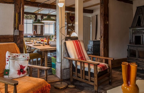 Humpfershausen Otro | Una hermosa auténtica casa con entramado de madera en el campo con gran jardín