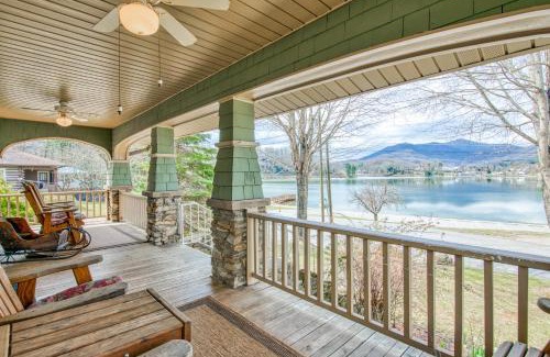 Lake Junaluska Casa | A Beautiful View & Carriage