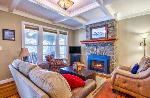 Lake Junaluska Casa | A Beautiful View & Carriage