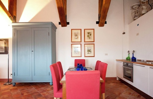 Rocca Grimalda Apartamento | Una estancia en un castillo en la región vinícola