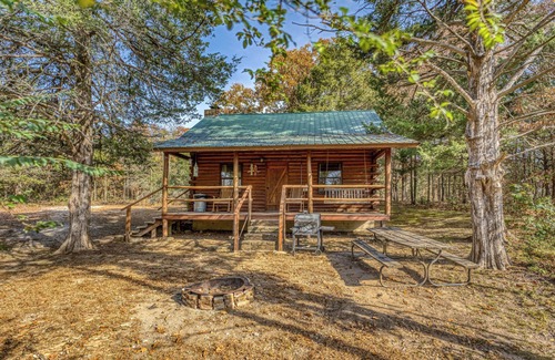 Saint Joe Cabina | A charming family cabin nestled in the heart of Saint Joe.