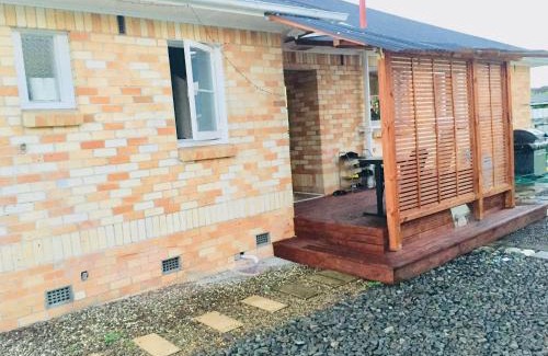 Hamilton East Casa | A Cozy Cabin for two in Hamilton East near to CBD and Waikato Hospital