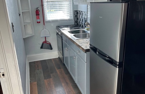 DeLand Apartamento | Deland Serenity Place, a Full 2 bedroom Apartment in Historic Downtown Deland.