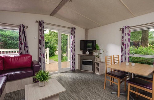 Notter Cabina | A cozy cottage with porch for the whole family. Celebrate vacations!