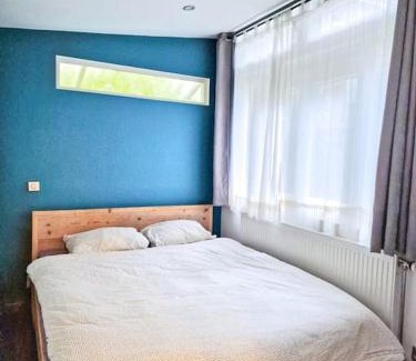 Spaarndammer en Zeeheldenbuurt Apartamento | A cozy place in Amsterdam
