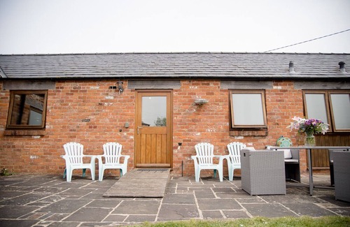 Wotton-under-Edge Casa | A Hidden Gem, Beautiful Barn With Stunning Countryside Views