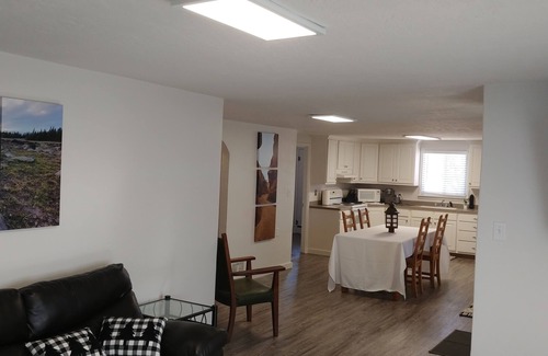 Fremont Casa | A Hidden Gem! Sleeps 8+ Near Fish Lake and Capitol Reef National Park