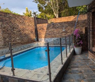 Faerie Glen Casa | A Home in Faerie Glen near Sun Bet Arena