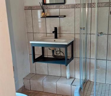 Faerie Glen Casa | A Home in Faerie Glen near Sun Bet Arena