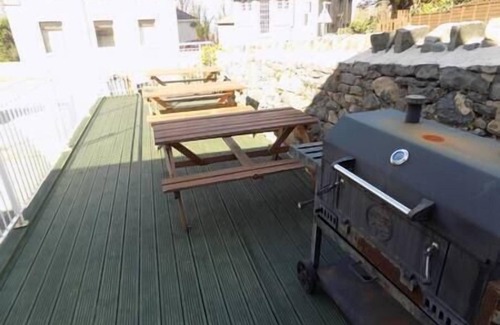 Penmaenmawr Casa | A Huge Holiday Home. When SIZE really matters.