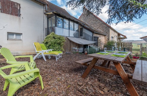 Collonge-en-Charollais Casa | A l'Ombre du Cèdre - Grand Jardin