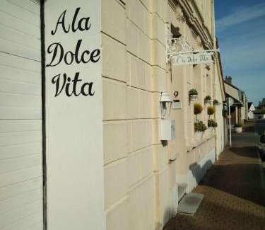 Bleriot-Plage Casa | A La Dolce Vita