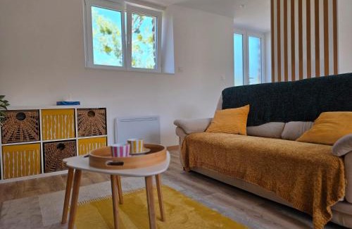 Folligny Casa | A la folie