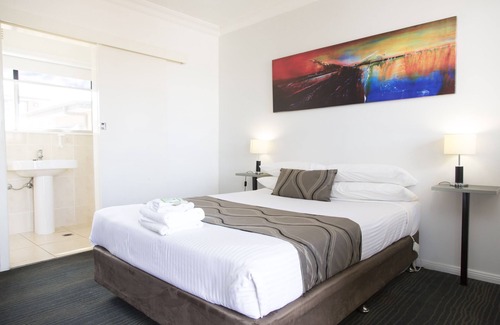 Griffith Hotel | A line Motel