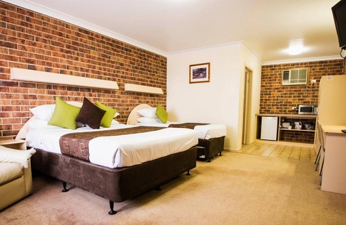 Griffith Hotel | A line Motel