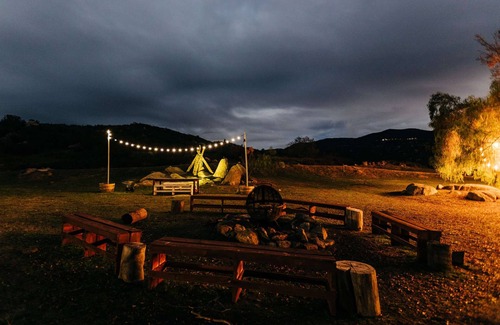 Hemet Otro | A Little Blue Farmhouse:TemeculaWine Country Farm