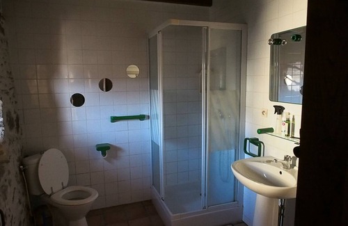 Vayres Otro | Vrbo Property