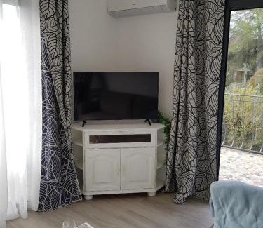 Le Cannet Apartamento | A little Eden