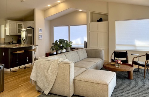 Forestland Casa | A Luxurious Oakland Hills Retreat