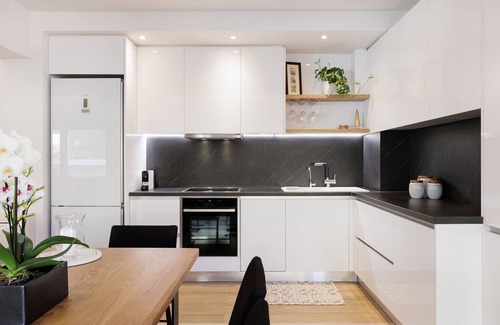 Corfu Town Apartamento | A Luxury Retreat in Corfu Town by Konnect