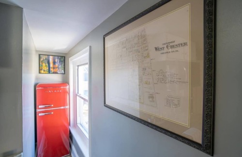 West Chester Apartamento | A Moderns Space Downtown