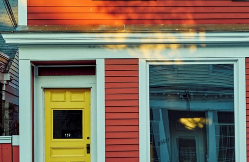 Stonington Apartamento | A quintessential New England experience awaits you @ Little Red in Stonington CT