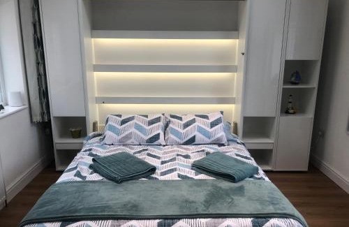 Churchtown Apartamento | A secluded Garden Room in sunny Southport