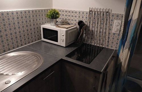 Loubezs-Bernac Casa | A spacious village house for two, a minutes walk from the local amenities!