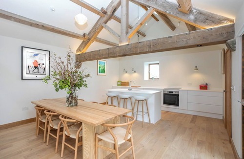 Skipton Casa | A stunning barn conversion sleeping 7 guests with hot tub located at an award winning wellbeing resort