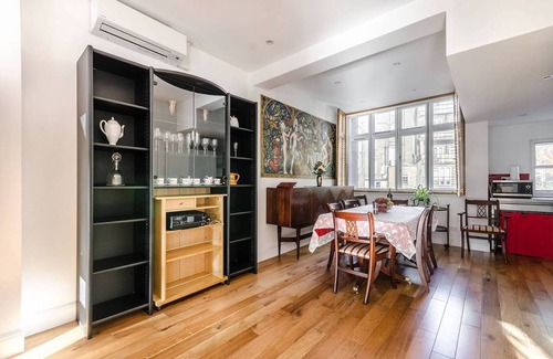 Brompton & Hans Town Casa | Elegante condominio de 3 dormitorios cerca de la estación y museos