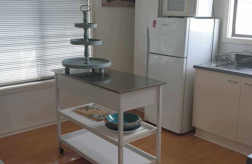 Warrenben Casa | A Sweet Retreat - Only 5 Minute Walk From Jetty, Playground, Hotel & Beach!