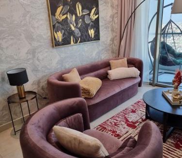 Al Hoora Apartamento | A taste of Happiness