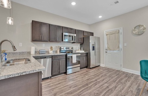 Clarksville Casa | A Taste of Luxe: Upscale Condo Near Nashville and Ft. Campbell