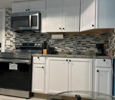 Newark Apartamento | A Temporary Haven