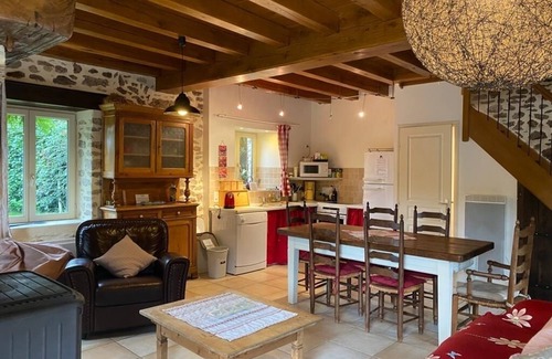 Abjat-sur-Bandiat Cabaña | A tranquil setting with beautiful views