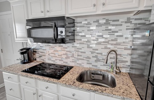 Flagler Beach Condominio | A tranquil seaside escape just steps to the beach