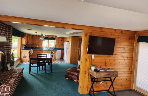 Little Sturgeon Cabaña | A true Hidden Gem waterfront lake home, w/breathtaking views