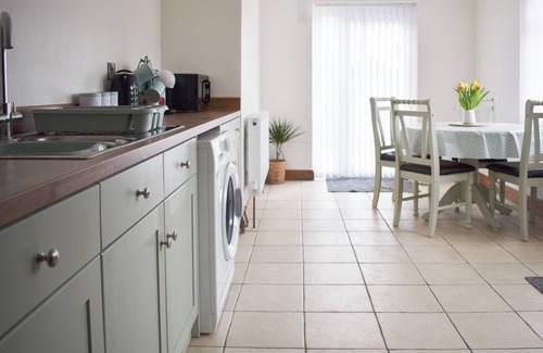 Clenchwarton Cabaña | Alojamiento de 2 habitaciones en Clenchwarton, near King’s Lynn